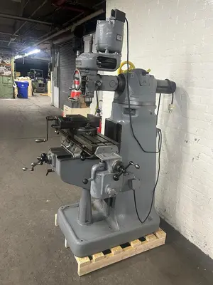 Bridgeport 9" x 32" 1/2 HP, 6-Speed Ram Type Vertical Milling Machine