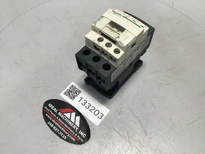 Used SCHNEIDER ELECTRIC LC1D32 PLC Contactors Michigan US | Ideal Machinery #708697