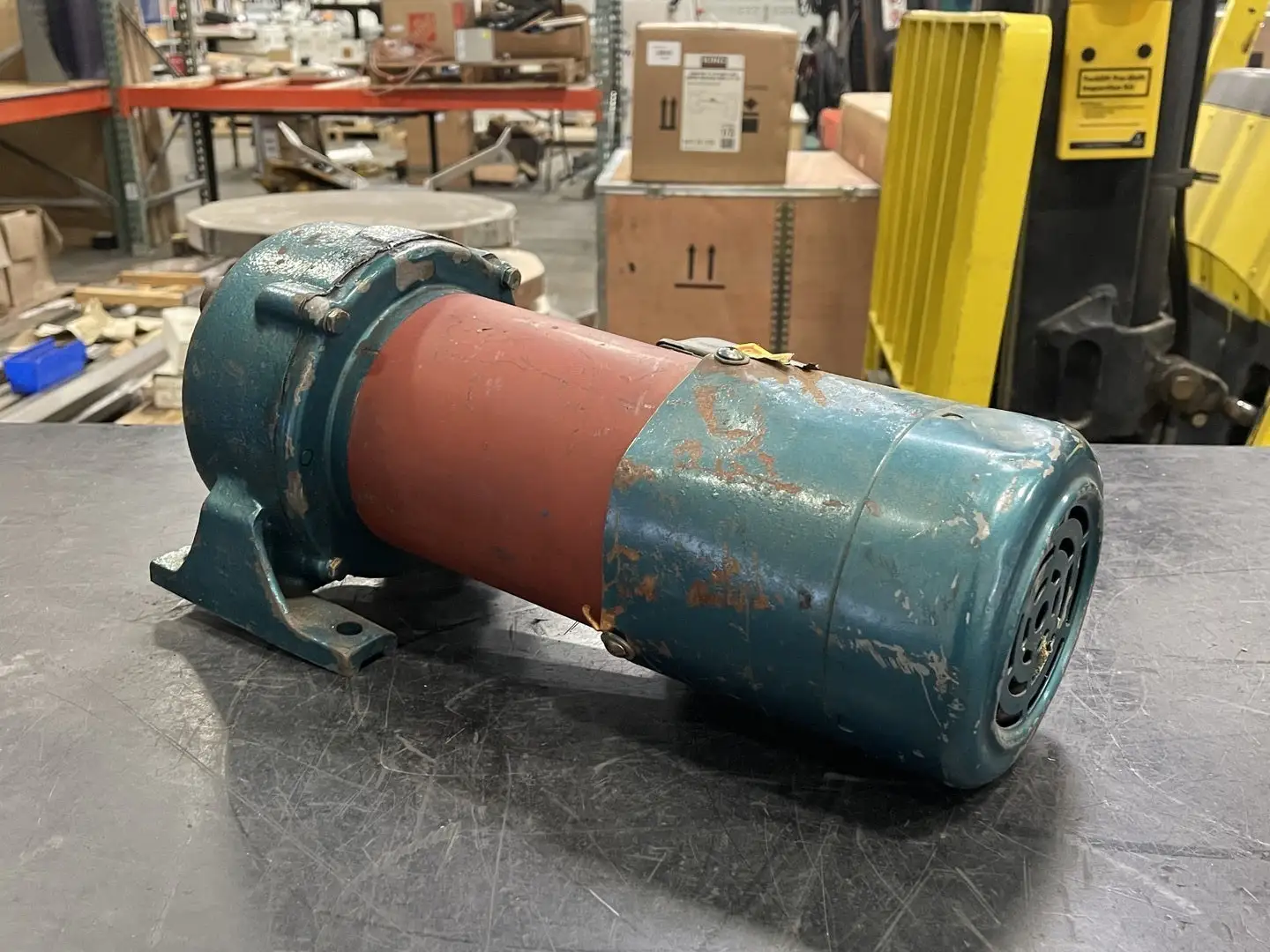 0.7kW, 3Ph, 240/480V, 1700 rpm Induction Motor