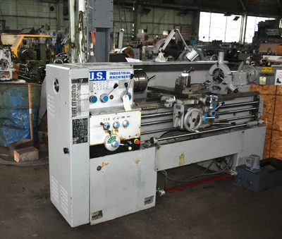 U.S. INDUSTRIAL MACHINERY C6236 Engine Lathes (Gap Bed, Hollow-Spindle, Tracer) | Mohawk Machinery (3)