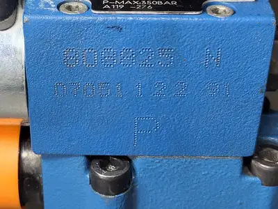 USED REXROTH DBW 10 B2-52/200-6EG110N9K4