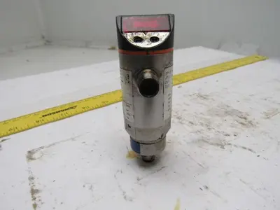 IFM Efector PN7203 Pressure Sensor