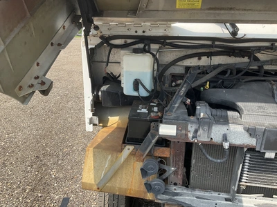 Used 2002 FORD COMM STRIP Cab Chassis trucks Michigan US | Miedema Asset Management Group #1314140