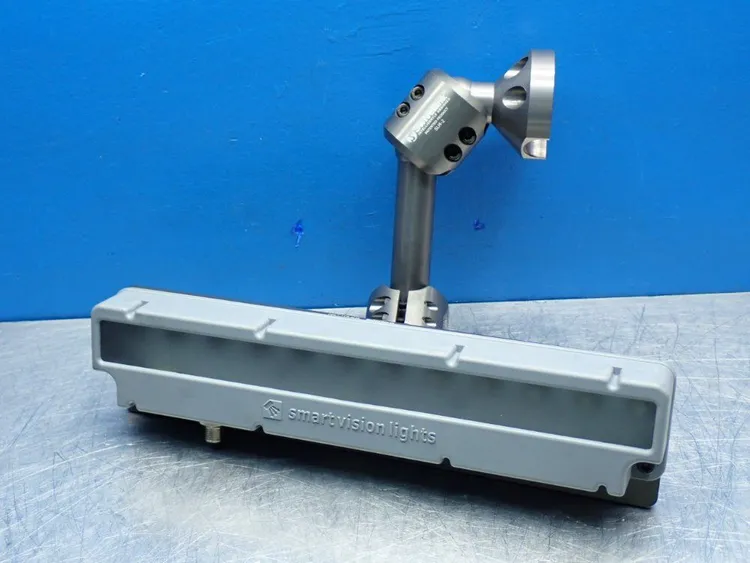 Used SMART VISION LIGHTS LC300625 Lighting | HGR 24 #737207