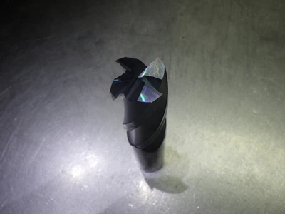 Titan USA 1" 4 Flute Carbide SQ Veri Helix Endmill TC15664 (LOC3118A)