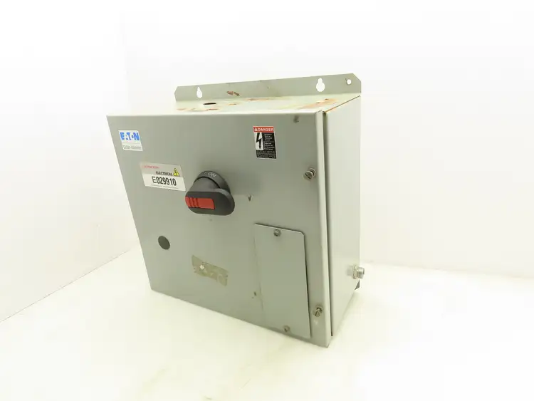 Used EATON CUTLER HAMMER _UNKNOWN_ Electrical Boxes Indiana US | Arrow Industrial #638808