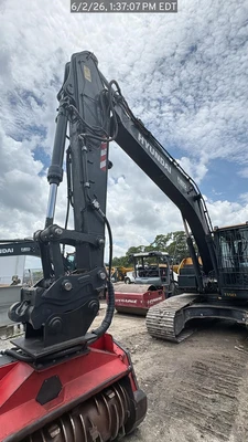 Used 2023 HYUNDAI HX210AL Excavators Florida US | National Equipment Dealers #1422449