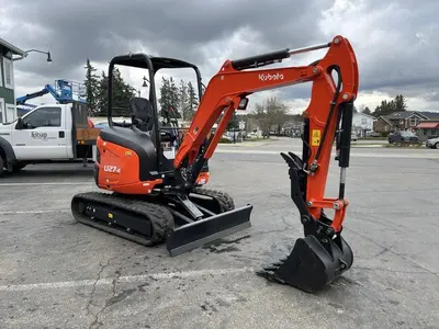 USED 2021 Kubota U27-4