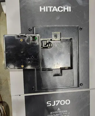 USED HITACHI SJ700-370LFF2