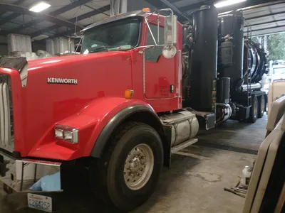 2011 GUZZLER Liquid Ring Industrial Air Handler | VacSource (7)