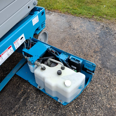 USED 2017 Genie GS-1930