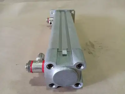 NEW AVS 61M-2R-040-A-0160