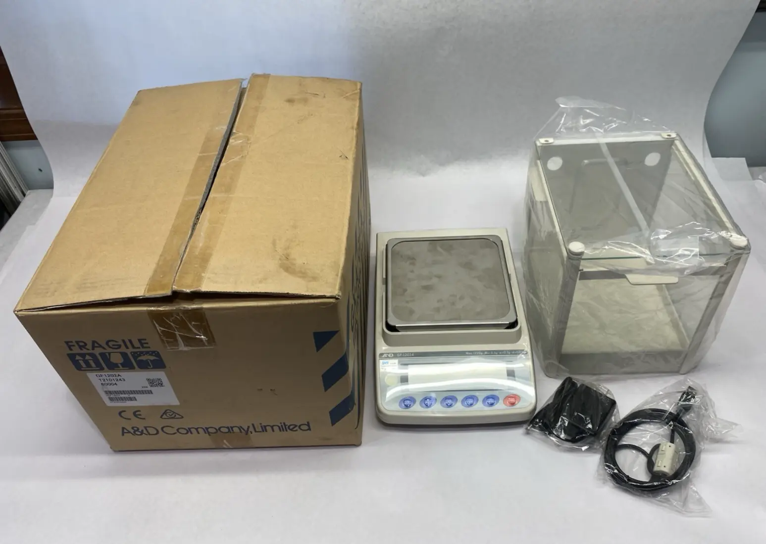 Used A&D, AND Weighing Apollo Precision Balance 1200g x 0.01g Ext. Calibration Balances Michigan US | Maverick Industrial Sales #1391654