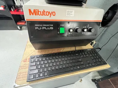 2022 MITUTOYO PJ-PLUS Optical Comparator | Midstate Machinery (10)