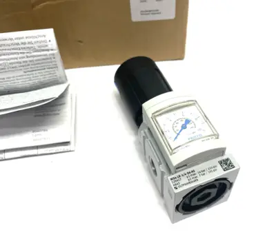 New | in-Stock Festo Pneumatic Pressure Regulator G1/4" Ports 529417 Air Pressure Regulators Michigan US | Maverick Industrial Sales #1424127