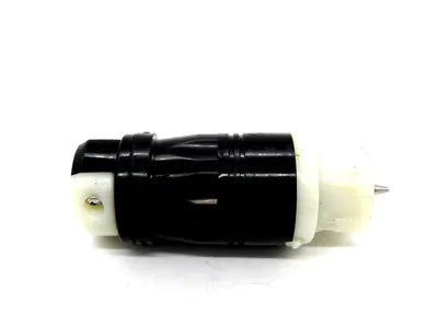 NEW LEVITON CS 8164C LOCKING CONNECTOR CS8164C