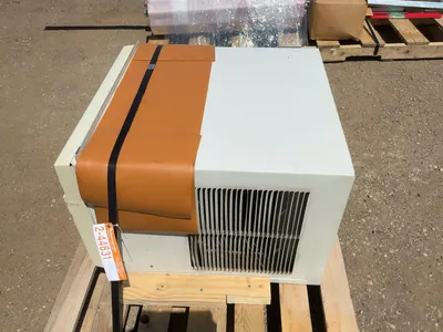 Whirlpool Air Conditioner Unit, 220 Volt, Approx. 25-1/2” wide x 28” x 20” tall, Works