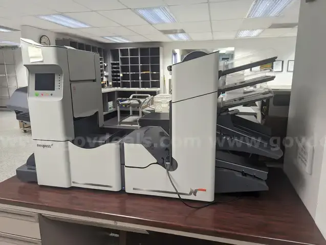 Used _UNKNOWN_ _UNKNOWN_ Mail Folding & Inserting Machines Delaware US | United Machine Co. #1565083