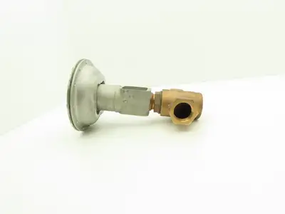 Johnson Controls V-5254-3 1-1/2" NPT Copper Globe Valve 9-13 PSIG Normally Open