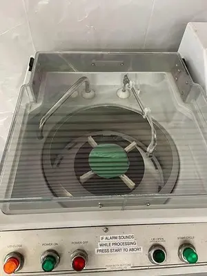 UTE SCS i 124 SUBSTRATE CLEANING SYSTEM