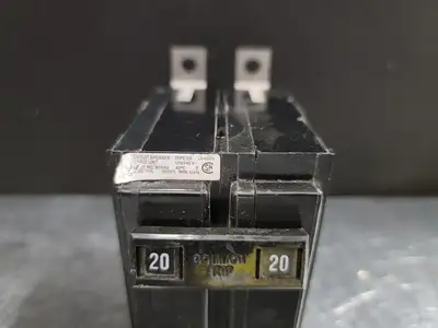 USED CUTLER-HAMMER BA220