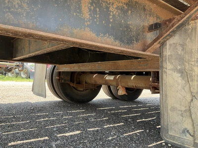 2005 Leland 30’ Tag Trailer