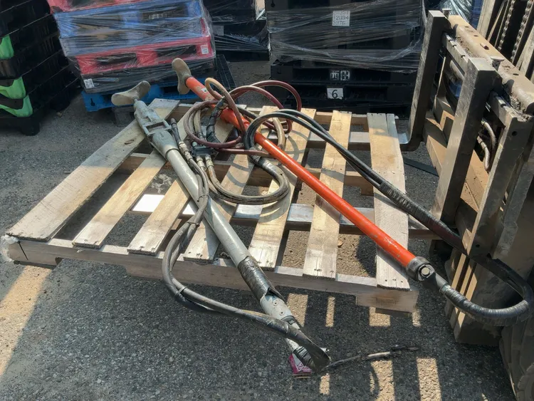 Used _UNKNOWN_ _UNKNOWN_ Misc Construction Attachements Michigan US | Miedema Asset Management Group #1320339