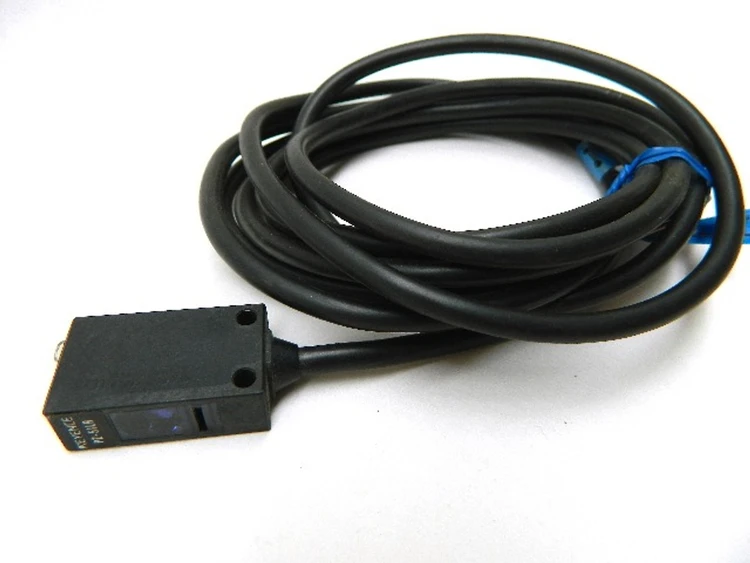 Used KEYENCE PZ-51LR Photoelectric Sensors Kentucky US | Industrial Parts R Us Inc. #357061