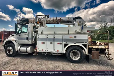 Used 2011 INTERNATIONAL 4400 DIGGER DERRICK Bucket (boom) trucks Pennsylvania US | Proxy Equipment #1378341