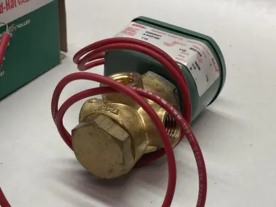 New | in-Stock ASCO 8320A009 Solenoid Valves | Surplus Asset Holdings #1204191