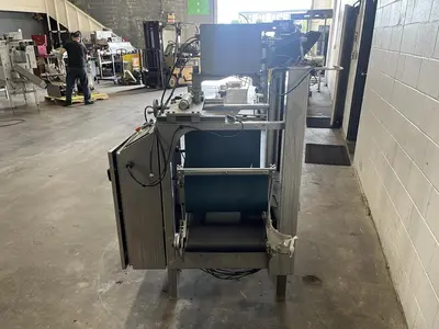 Haley Manufacturing Apple Bagger
