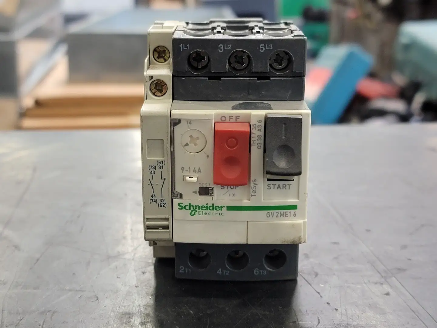 USED SCHNEIDER ELECTRIC GV2ME16