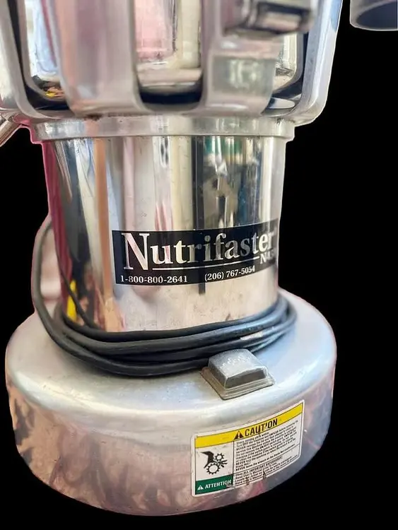 Used NUTRIFASTER N450 Restaurant Small Appliances British Columbia CA | Surrey Food Equipment #436736