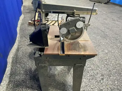Used BLACK & DECKER TI533 Woodworking Radial Arm Saws Ohio US | HGR 24 #1539737