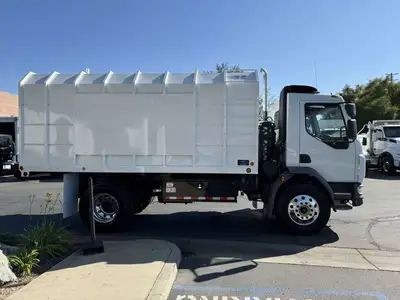New | in-Stock 2025 PETERBILT 220 Dump trucks California US | Commerce Truck Equipment Sales #1548773