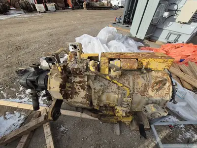 USED 2014 KOMATSU 561-15-61032R