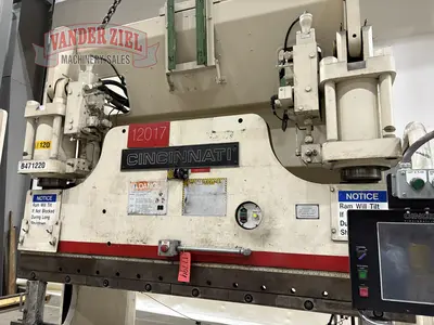 Cincinnati 8’ x 175 Ton Hydraulic Press Brake, Model 175 FMII x 6