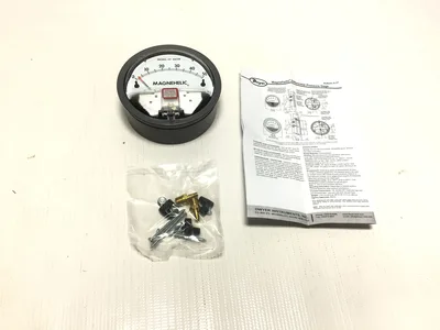 Dwyer Magnehelic A-27 Differential Pressure Gauge 1/8″NPT Max Press 15PSIG 100kPa
