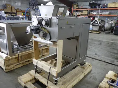 2016 Unused Moline 3-Roll Extruder w/ Chunker