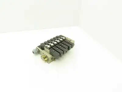 SMC VFS2300-5FZ Pneumatic 8-Station Solenoid Manifold w/6 Valves 24VDC VFS2000