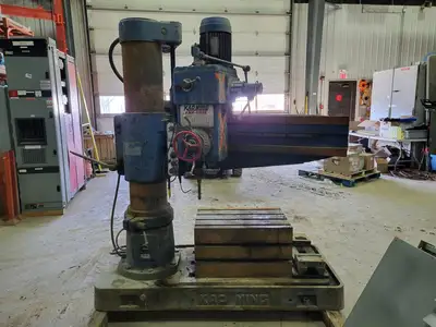 Used KAO MING KMR-1100S Radial Drills British Columbia CA | Lenmark #913326