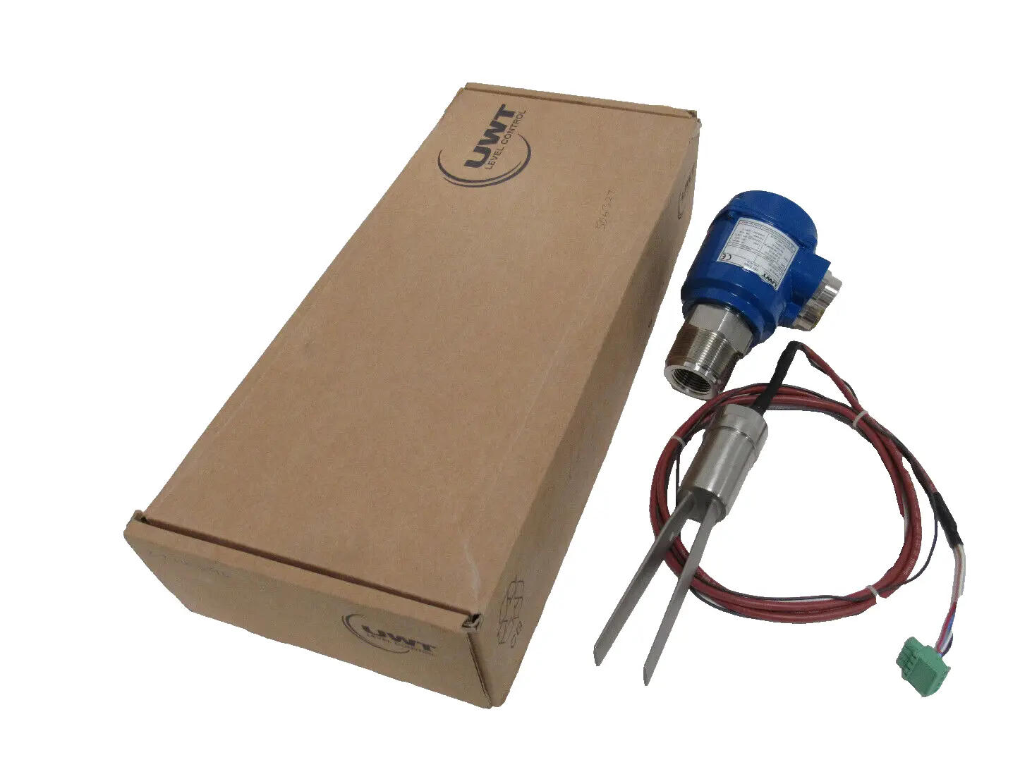 NEW UWT VN4040-CM1LB3Z2 LEVEL SWITCH VN4040CM1LB3Z2