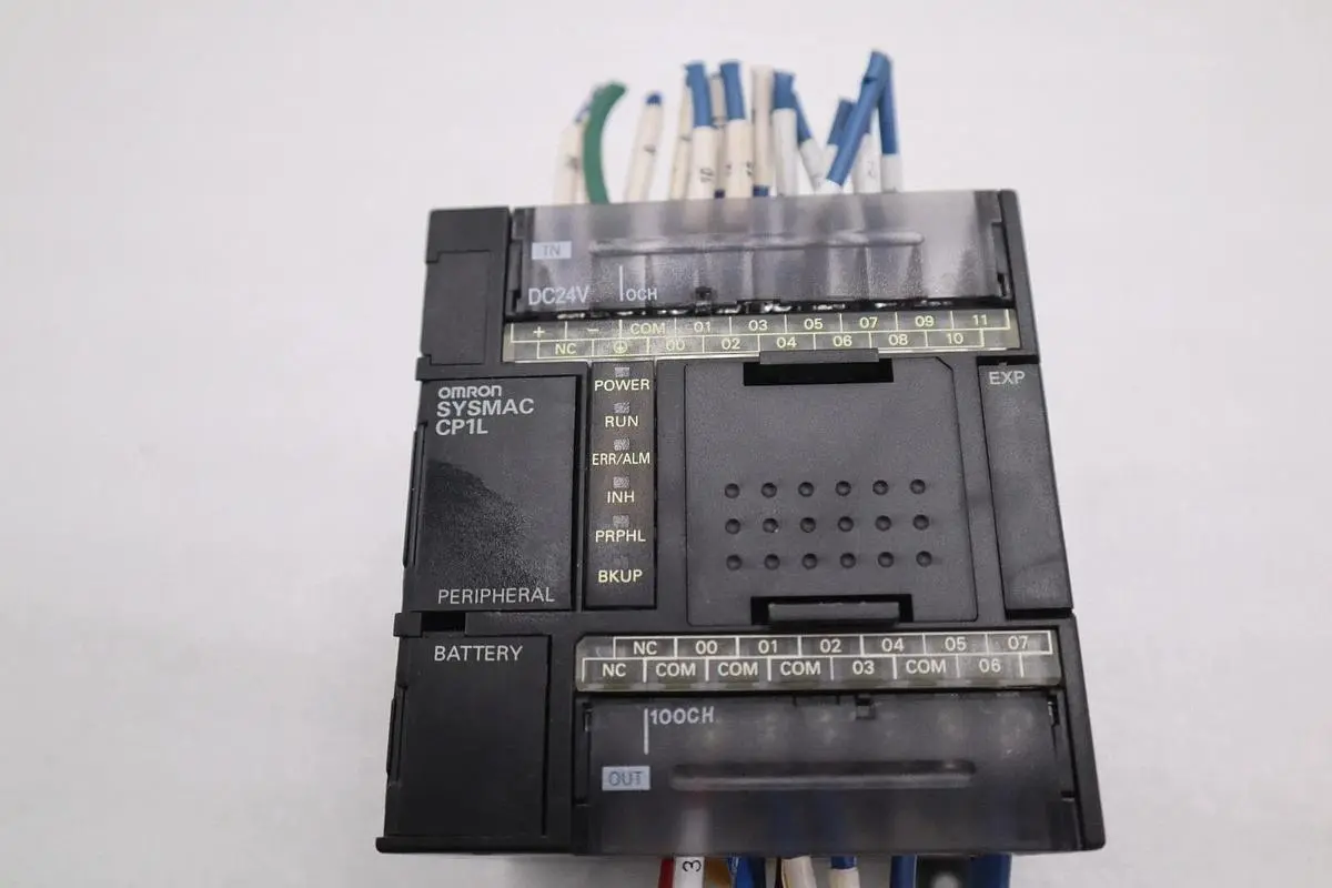 Omron CP1L-L20DR-D CONTROLLER PROGRAMMABLE CPU 12INPUT STOCK 2992C