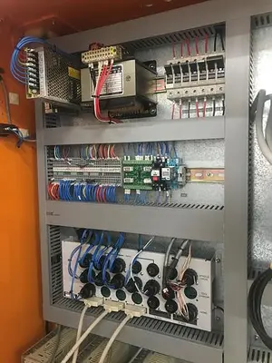 USED 2005 MILLTRONICS RH15
