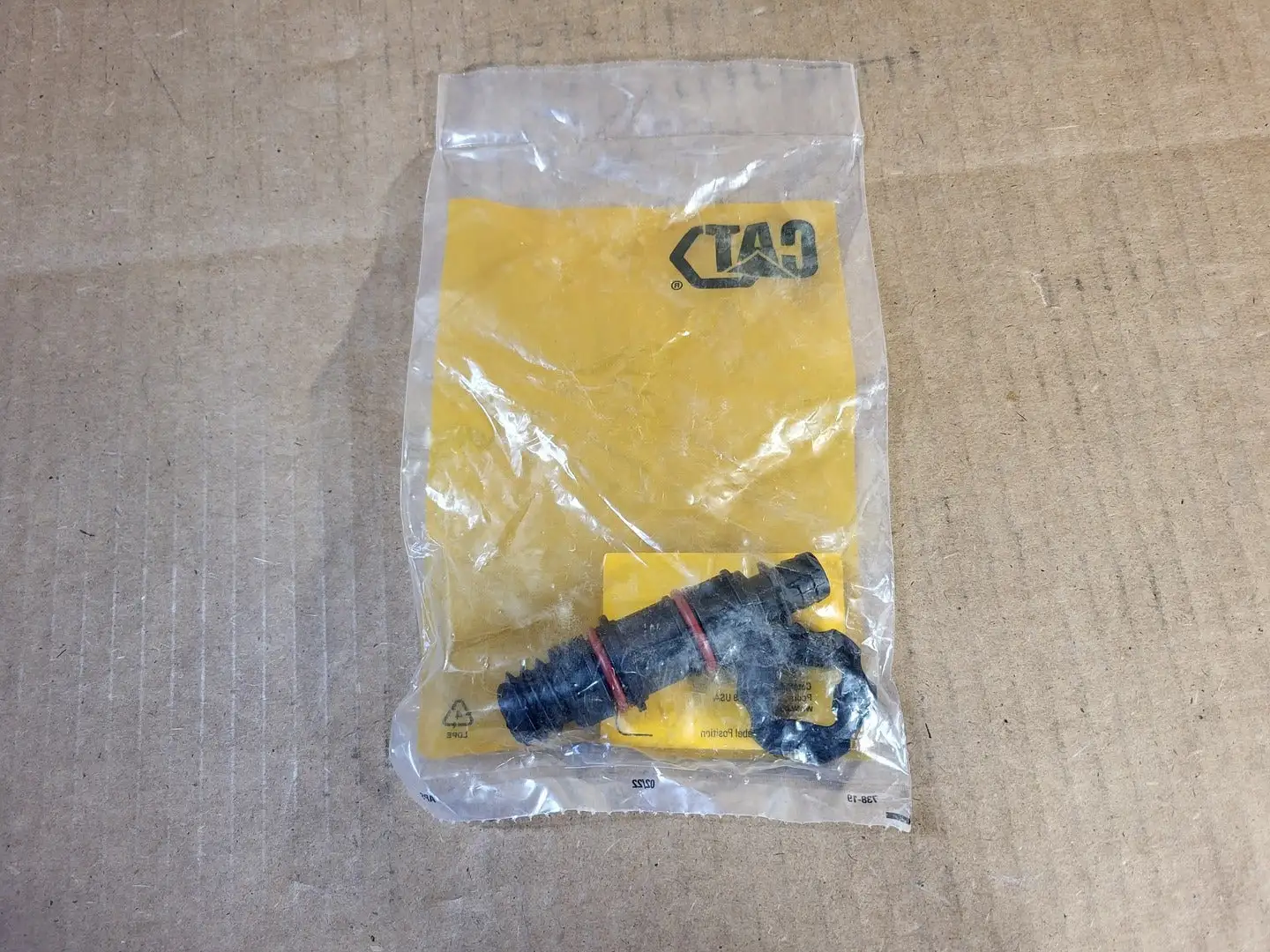 NEW CATERPILLAR 563-7916