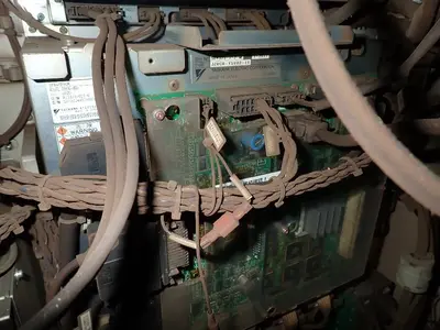 USED 2011 YASKAWA ELECTRIC MH6