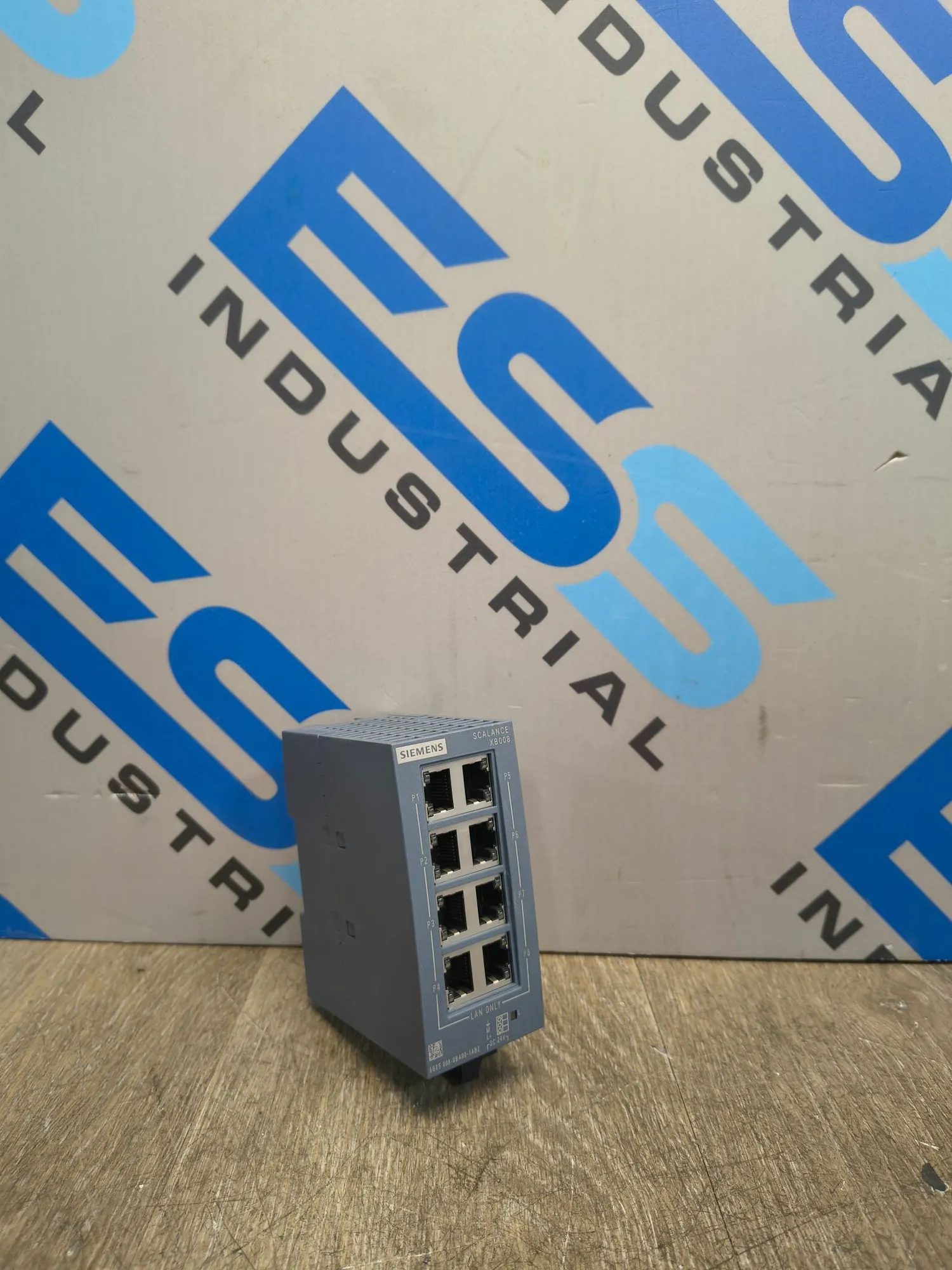 USED SIEMENS 6GK5 088-0BA00-1AB2