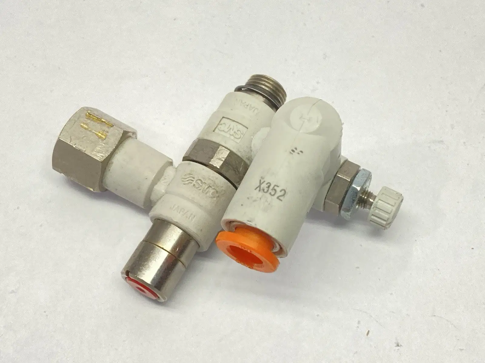 ASP330F-U01-07-X352 | SMC  Pneumatic Flow Speed Control Pilot Check Valve - Used
