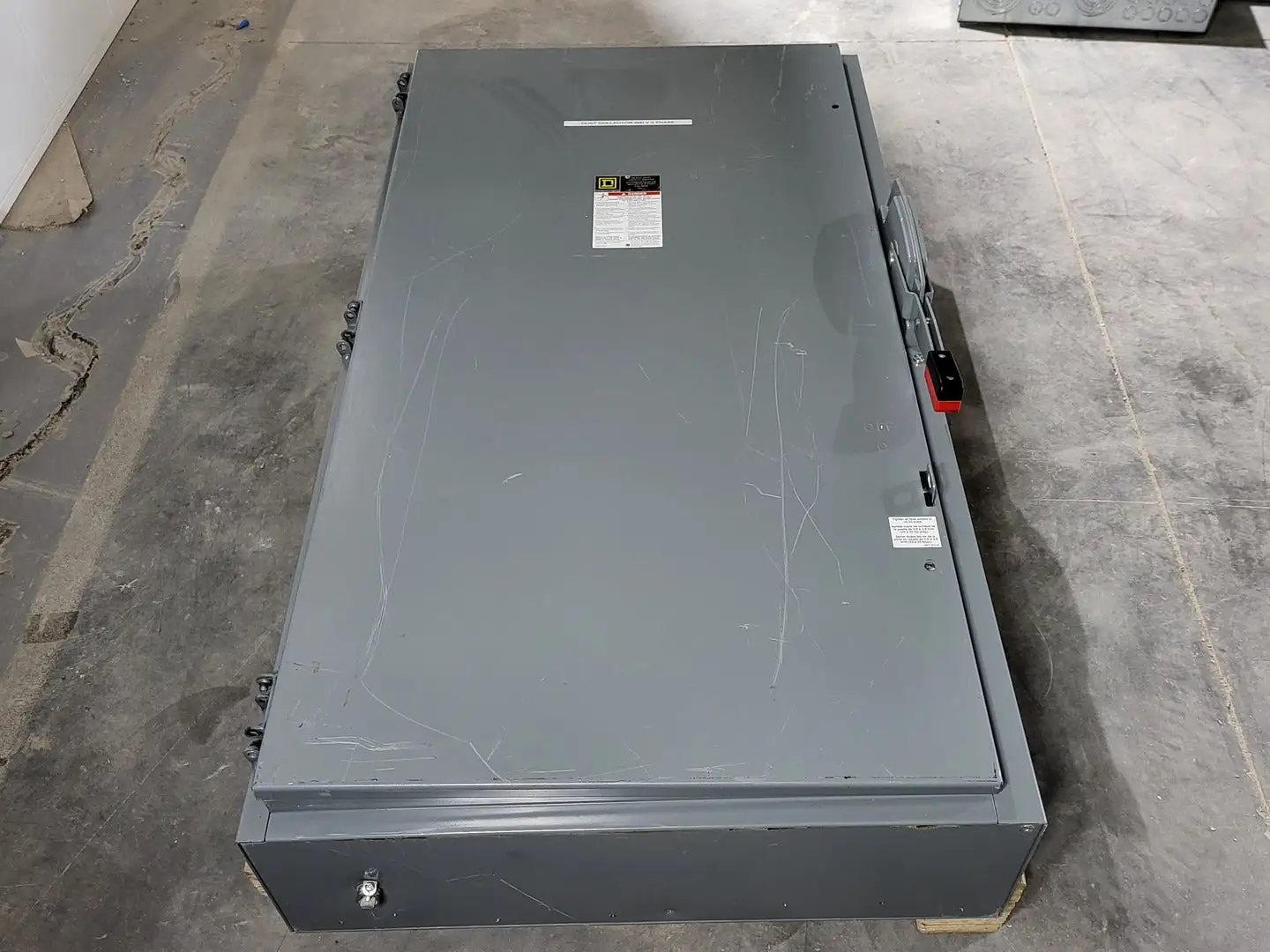 USED SQUARE D CHU366