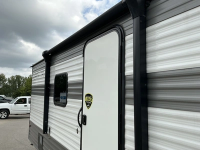 Used 2023 DUTCHMEN ASPEN TRAIL 17BH Campers, Caravans, Motorhomes Michigan US | Miedema Asset Management Group #1402837